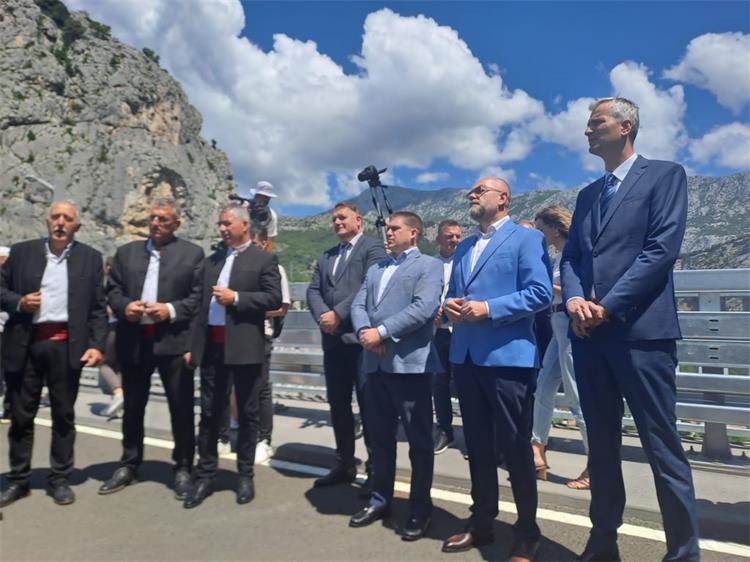 Slika /slike/foto 5_24/foto PPVRH-OMIS 27-5_24/nsl PPVRH-OMIS 27-5_24.jpg